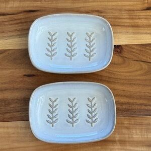 2 x Ceramic Soap Holder Dishes